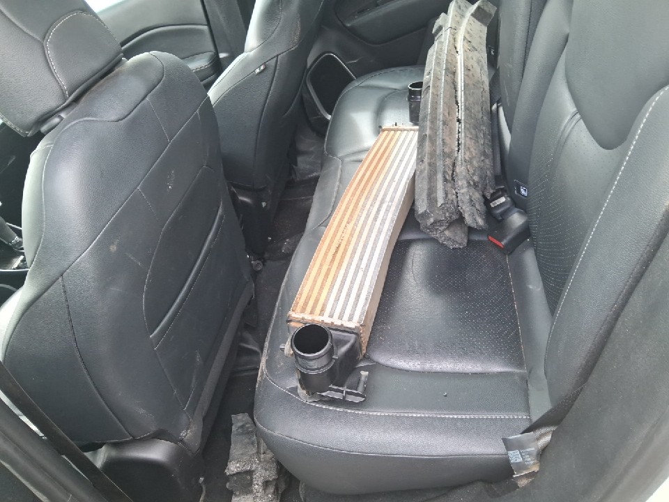 FIAT TORO 2.0 16V TURBO DIESEL VOLCANO 4WD AT9