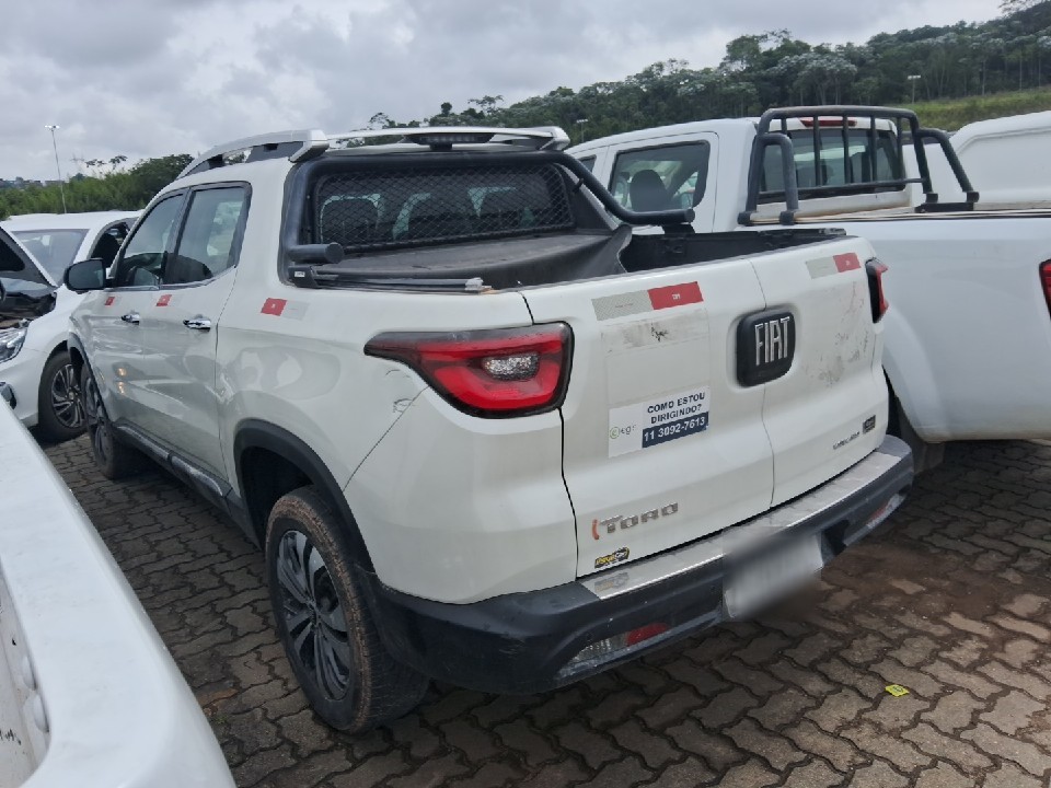 FIAT TORO 2.0 16V TURBO DIESEL VOLCANO 4WD AT9