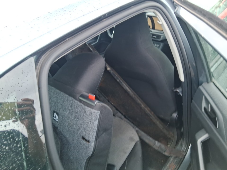 VOLKSWAGEN POLO 1.0 170 TSI COMFORTLINE AUTOM&Aacute;TICO