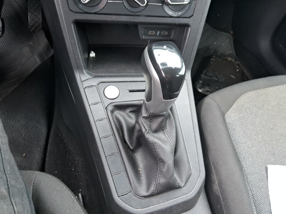 VOLKSWAGEN POLO 1.0 170 TSI COMFORTLINE AUTOM&Aacute;TICO