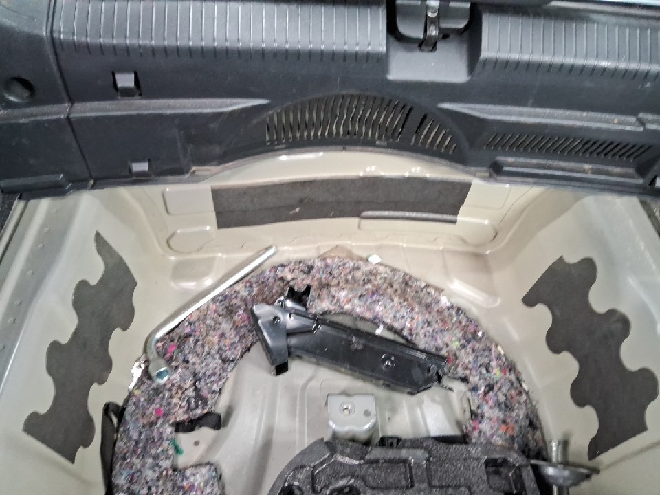 VOLKSWAGEN POLO 1.0 170 TSI COMFORTLINE AUTOM&Aacute;TICO