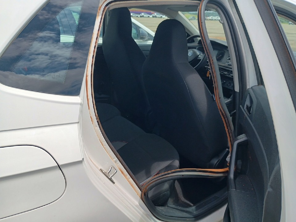 VOLKSWAGEN POLO 1.0 MPI TRACK MANUAL