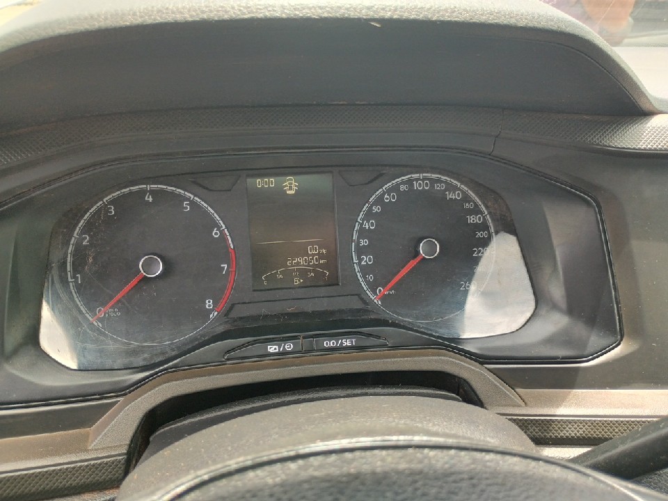 VOLKSWAGEN POLO 1.0 MPI TRACK MANUAL