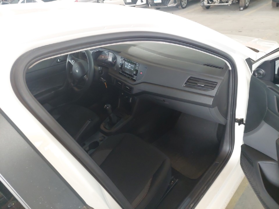 VOLKSWAGEN POLO 1.0 MPI TRACK MANUAL