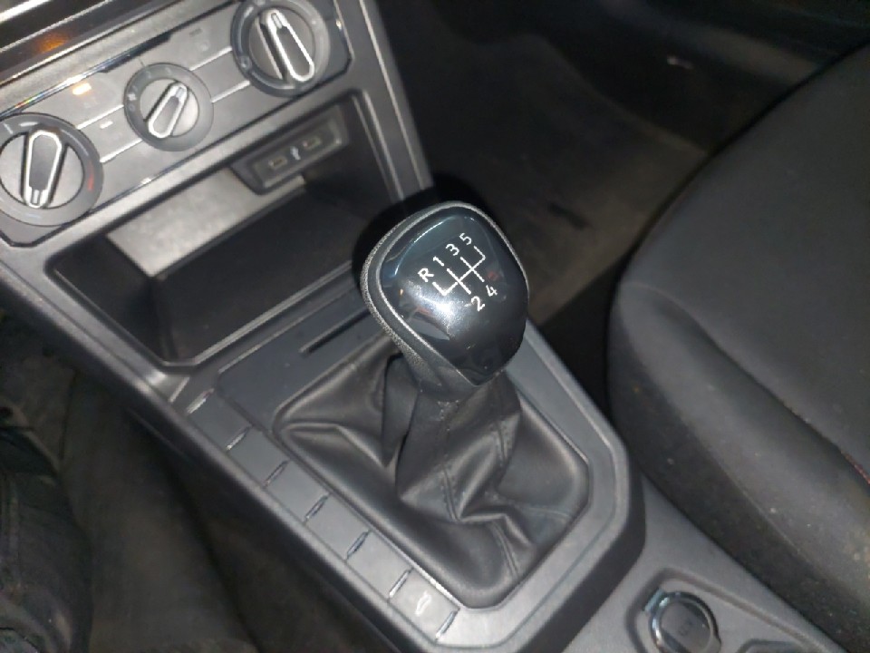 VOLKSWAGEN POLO 1.0 MPI TRACK MANUAL