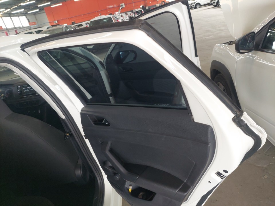 VOLKSWAGEN POLO 1.0 MPI TRACK MANUAL