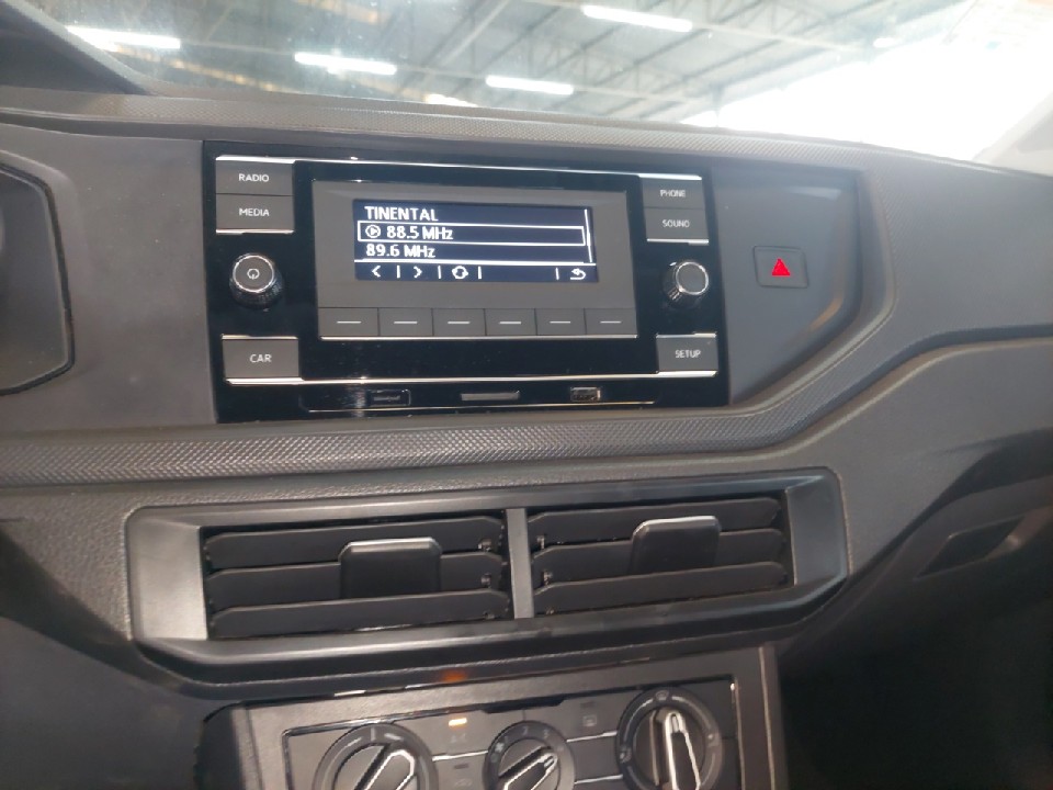 VOLKSWAGEN POLO 1.0 MPI TRACK MANUAL