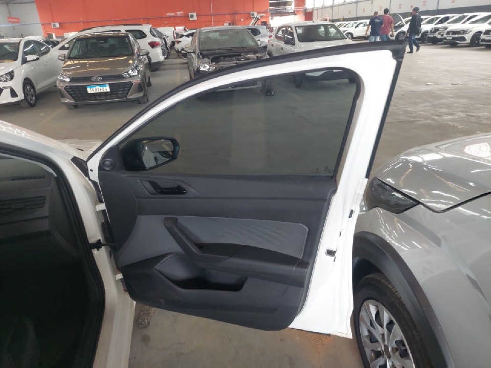 VOLKSWAGEN POLO 1.0 MPI TRACK MANUAL