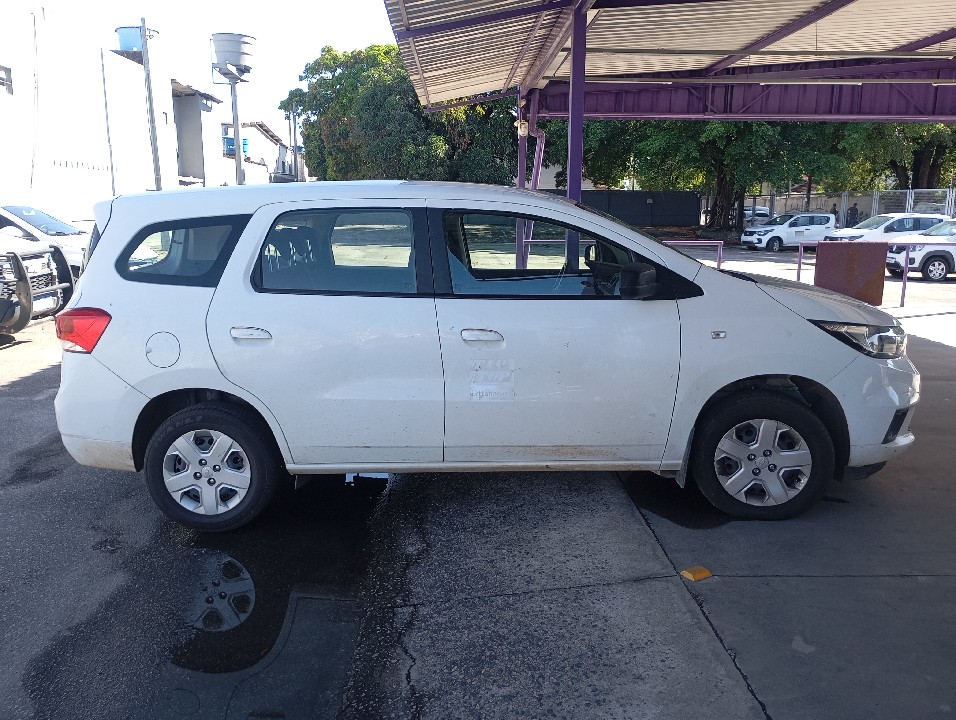 CHEVROLET SPIN 1.8 LS 8V FLEX 4P AUTOMATICO
