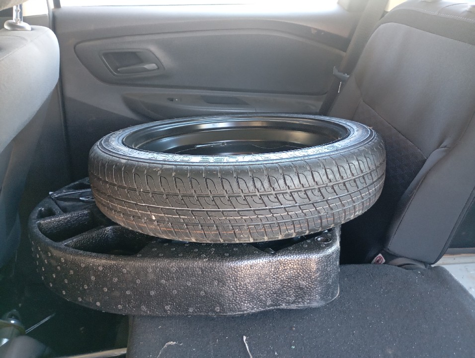 CHEVROLET SPIN 1.8 LS 8V FLEX 4P AUTOMATICO