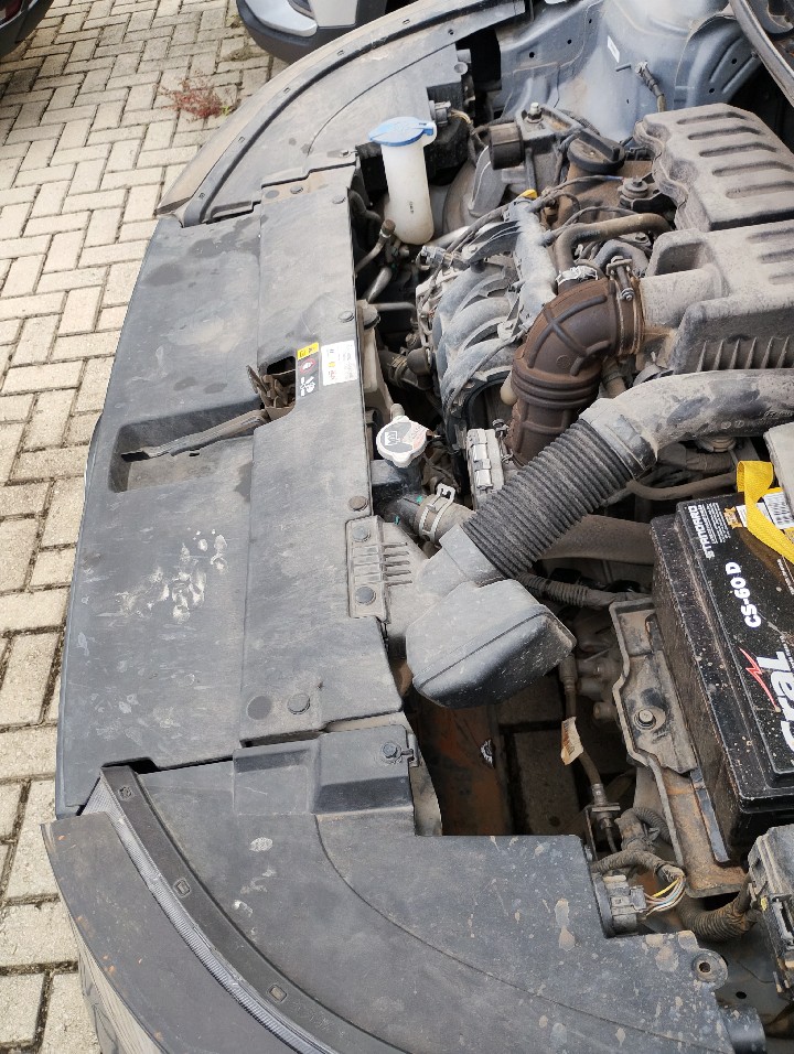 HYUNDAI HB20S 1.0 12V FLEX COMFORT PLUS MANUAL