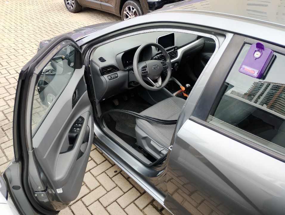 HYUNDAI HB20S 1.0 12V FLEX COMFORT PLUS MANUAL