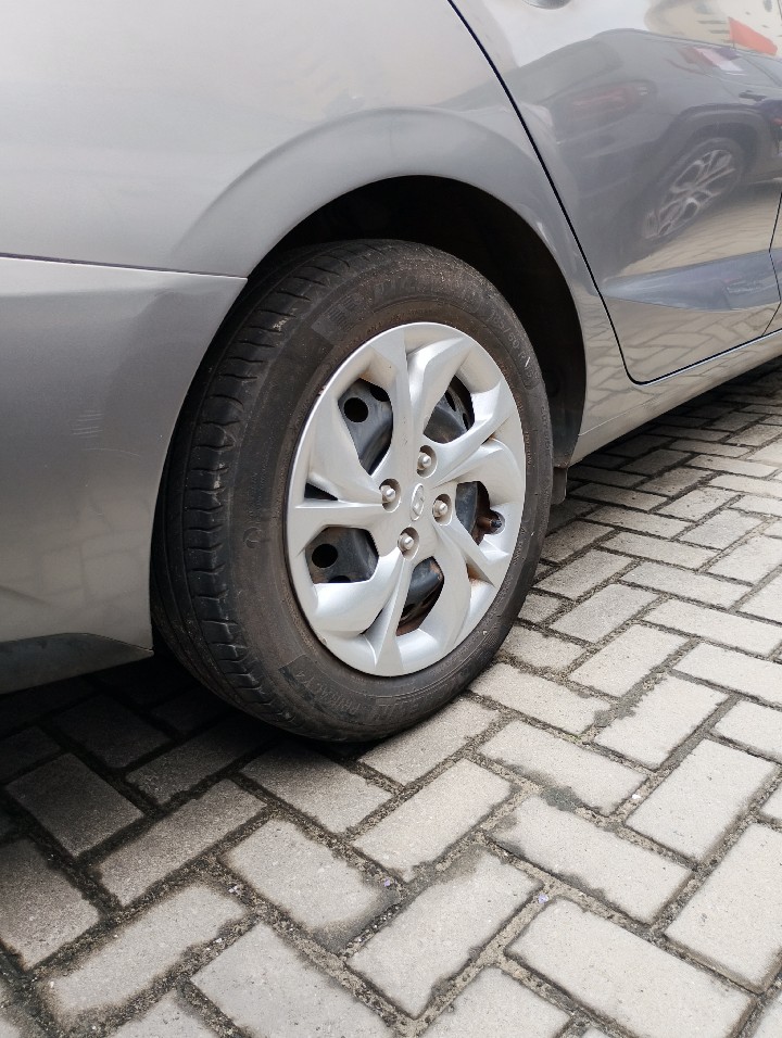 HYUNDAI HB20S 1.0 12V FLEX COMFORT PLUS MANUAL