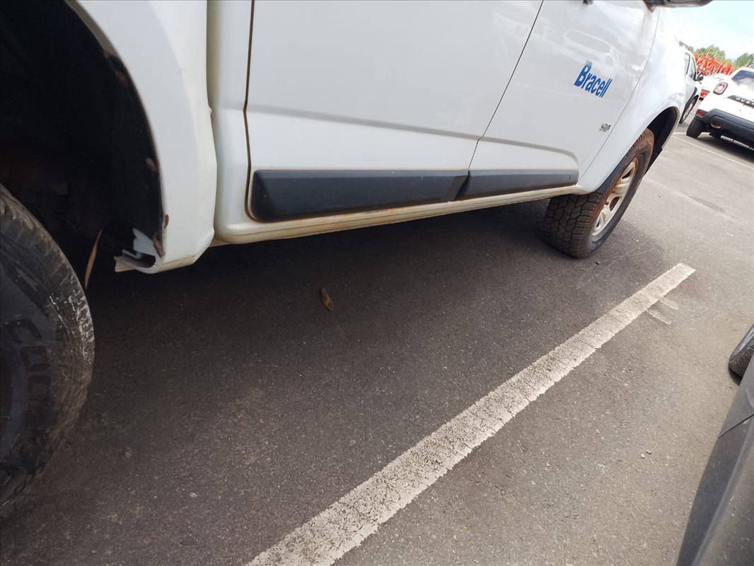 CHEVROLET S10 2.8 LS 4X4 CD 16V TURBO DIESEL 4P MANUAL