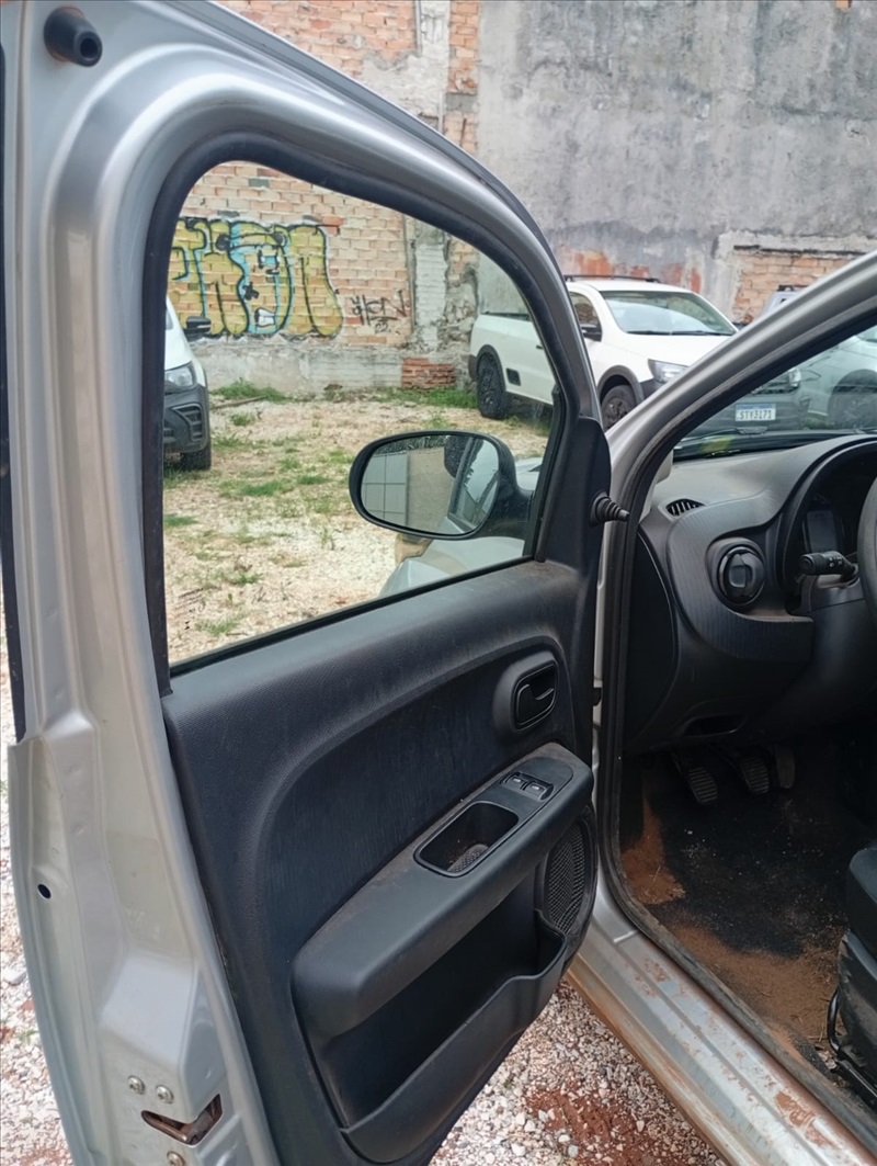 FIAT MOBI 1.0 EVO FLEX LIKE. ON MANUAL