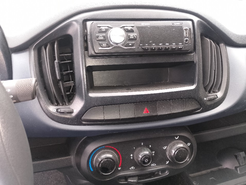 FIAT UNO 1.0 FIRE FLEX ATTRACTIVE MANUAL