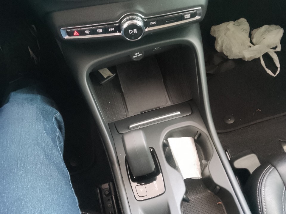 VOLVO XC 40 1.5 T5 RECHARGE INSCRIPTION EXPRESSION GEARTRONIC