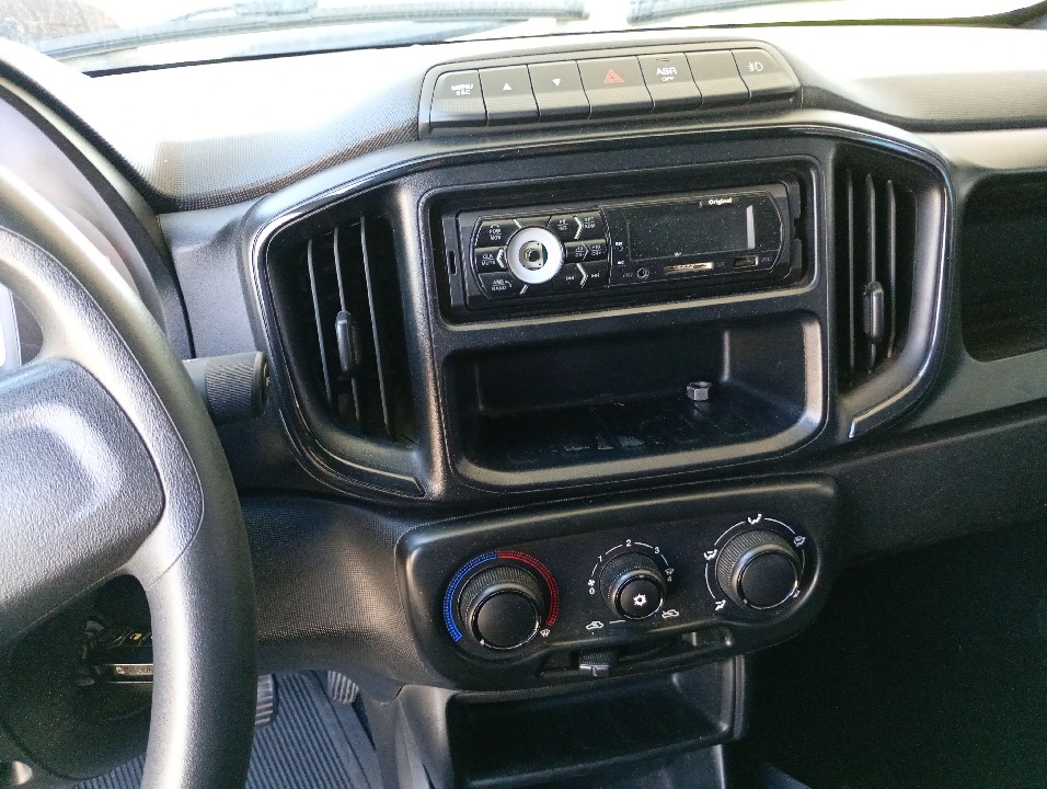 FIAT FIORINO 1.4 MPI FURGAO 8V FLEX 2P MANUAL