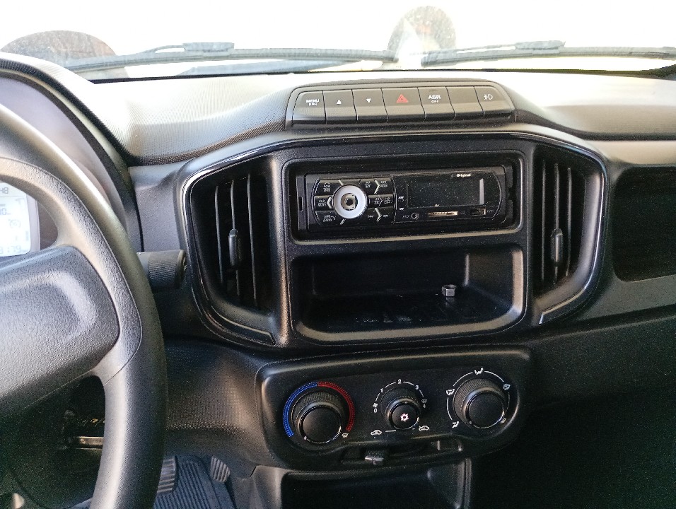 FIAT FIORINO 1.4 MPI FURGAO 8V FLEX 2P MANUAL