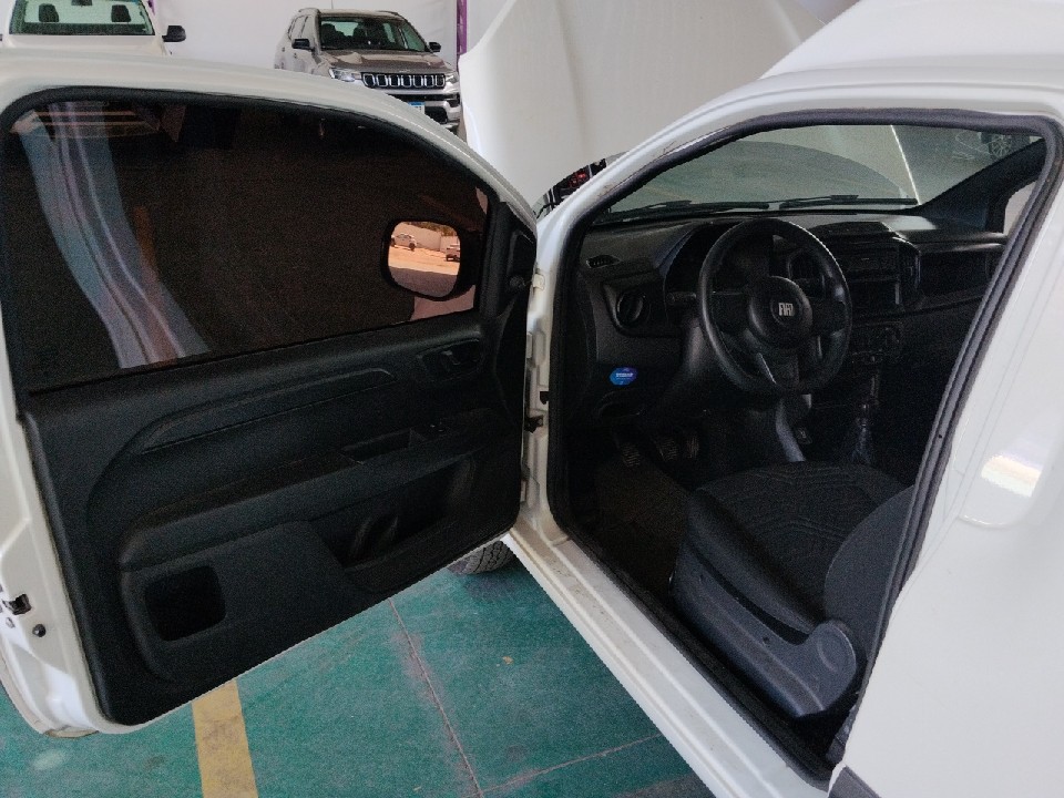 FIAT FIORINO 1.4 MPI FURGAO 8V FLEX 2P MANUAL