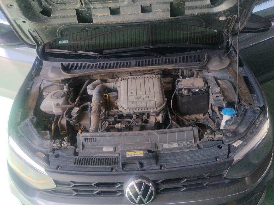 VOLKSWAGEN POLO 1.0 MPI TRACK MANUAL