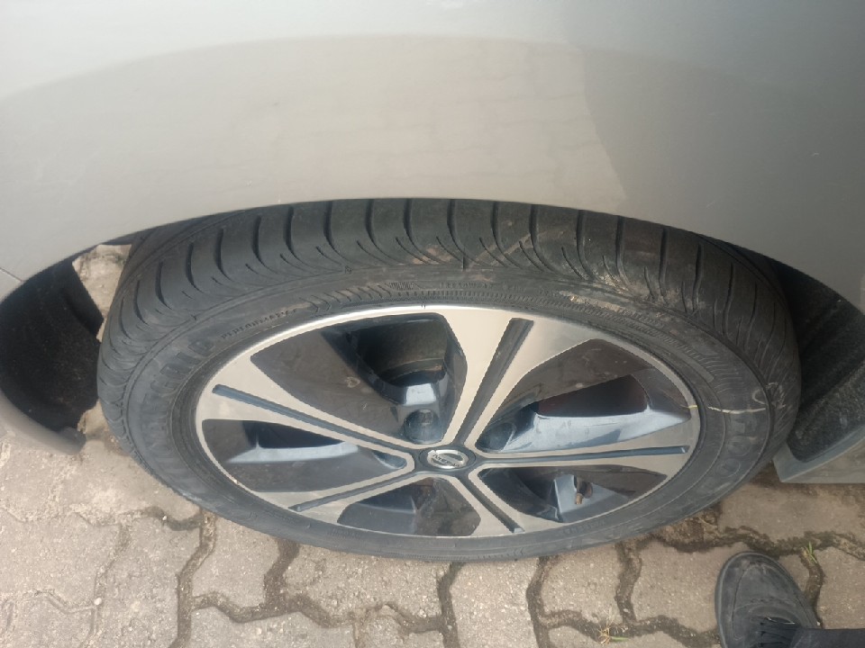 NISSAN LEAF LEAF TEKNA Aut. (El&eacute;trico)