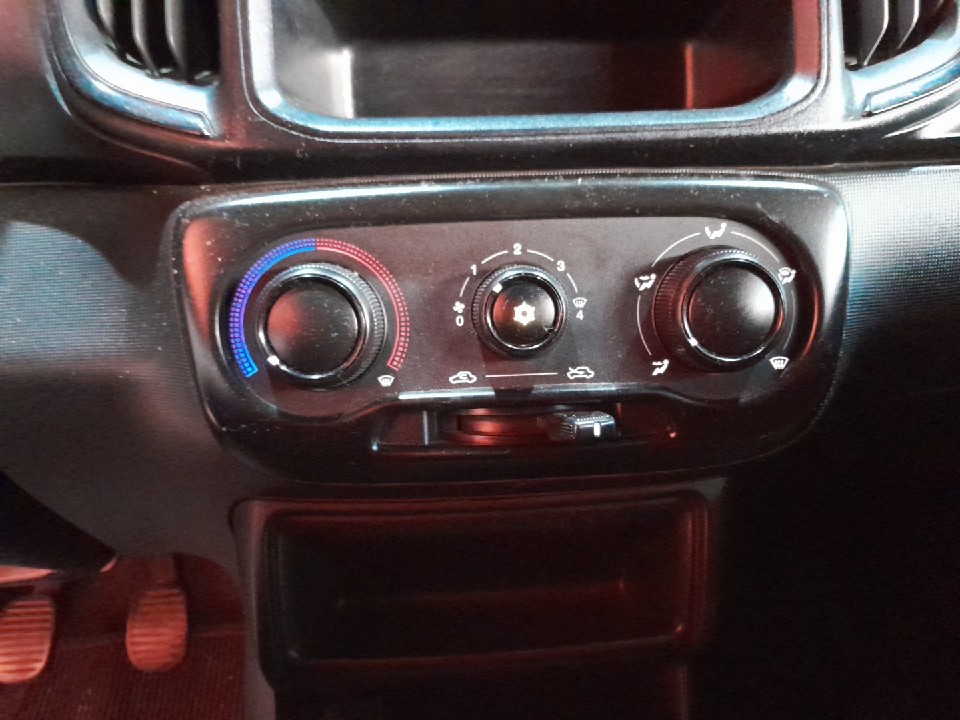 FIAT FIORINO 1.4 MPI FURGAO 8V FLEX 2P MANUAL