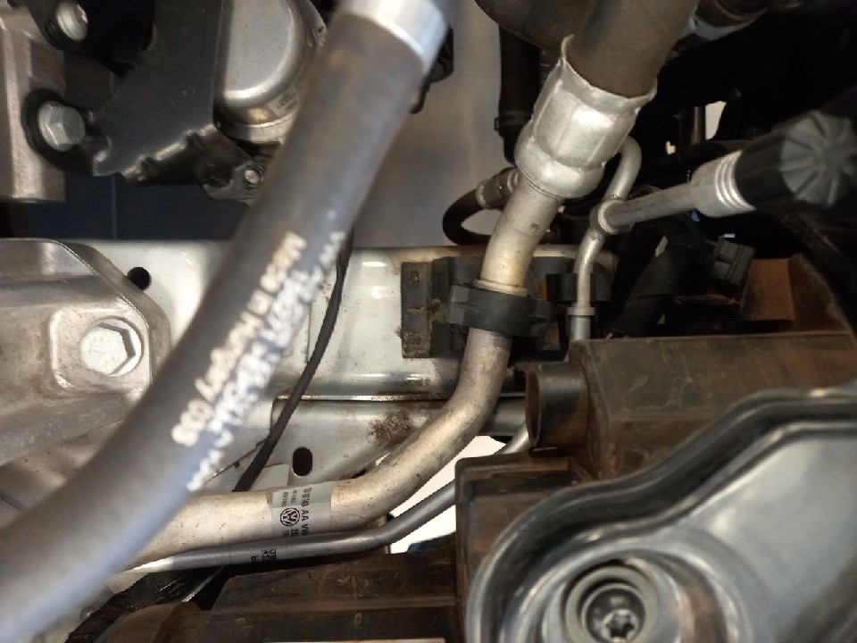 VOLKSWAGEN POLO 1.0 170 TSI COMFORTLINE AUTOM&Aacute;TICO