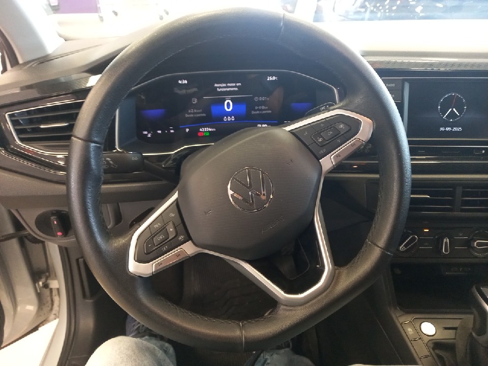 VOLKSWAGEN POLO 1.0 170 TSI COMFORTLINE AUTOM&Aacute;TICO