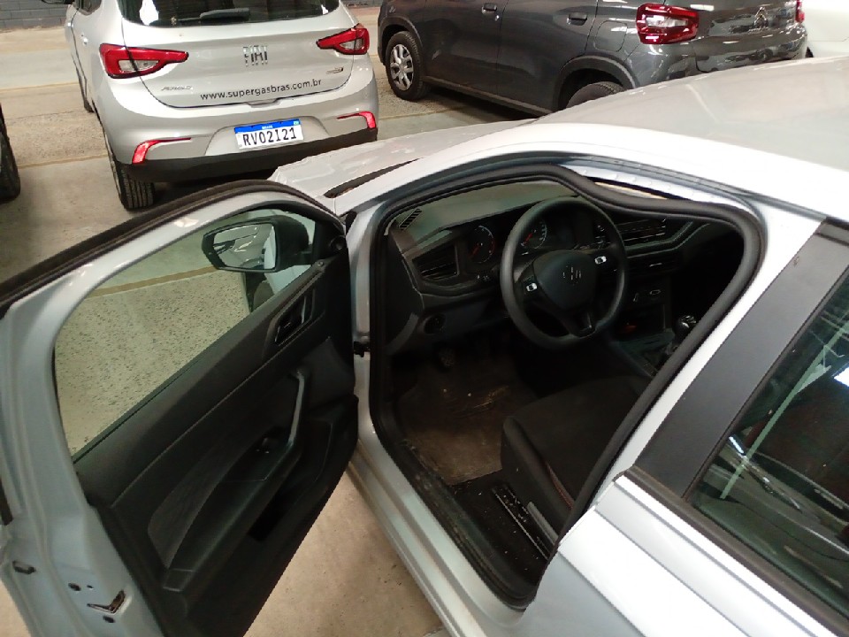 VOLKSWAGEN POLO 1.0 MPI TRACK MANUAL