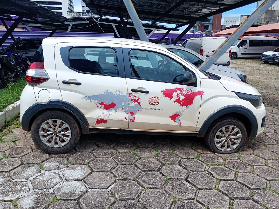 FIAT MOBI 1.0 EVO FLEX LIKE. ON MANUAL