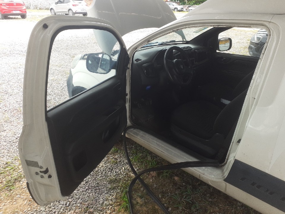 FIAT FIORINO 1.4 MPI FURGAO 8V FLEX 2P MANUAL