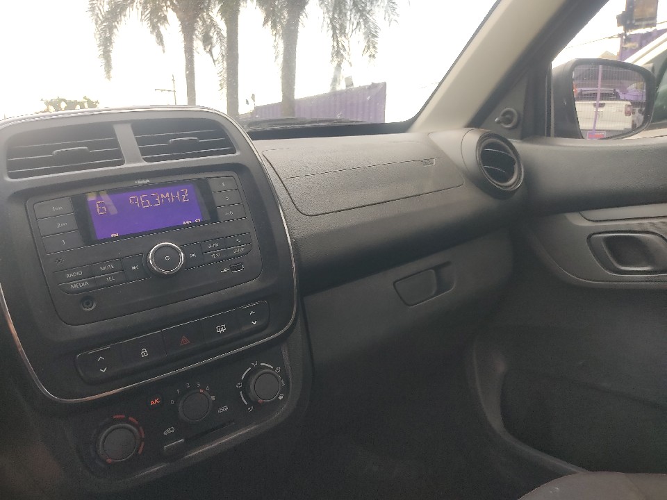 RENAULT KWID 1.0 12V SCE FLEX ZEN MANUAL