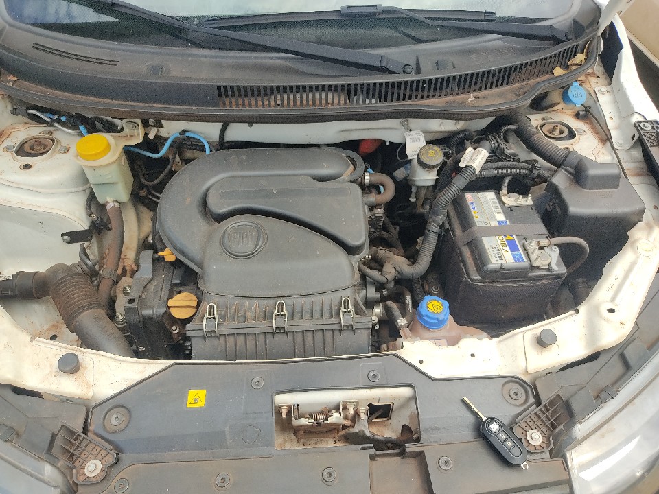 FIAT STRADA 1.4 FIRE FLEX ENDURANCE CS MANUAL