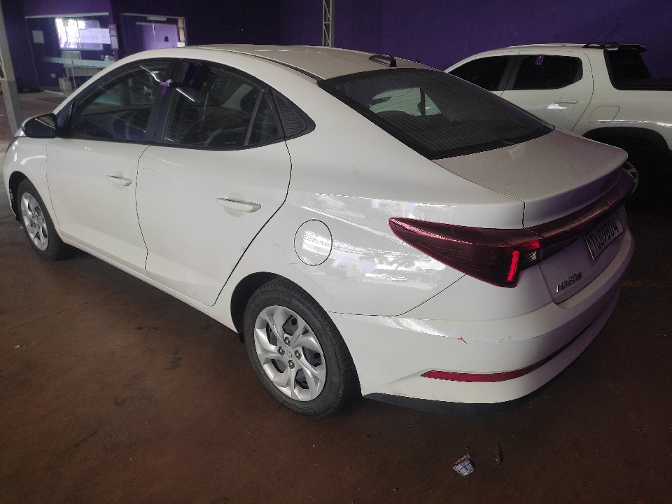 HYUNDAI HB20S 1.0 12V FLEX COMFORT PLUS MANUAL