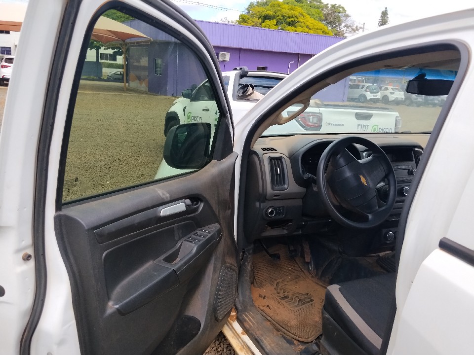 CHEVROLET S10 2.8 LS 4X4 CD 16V TURBO DIESEL 4P MANUAL