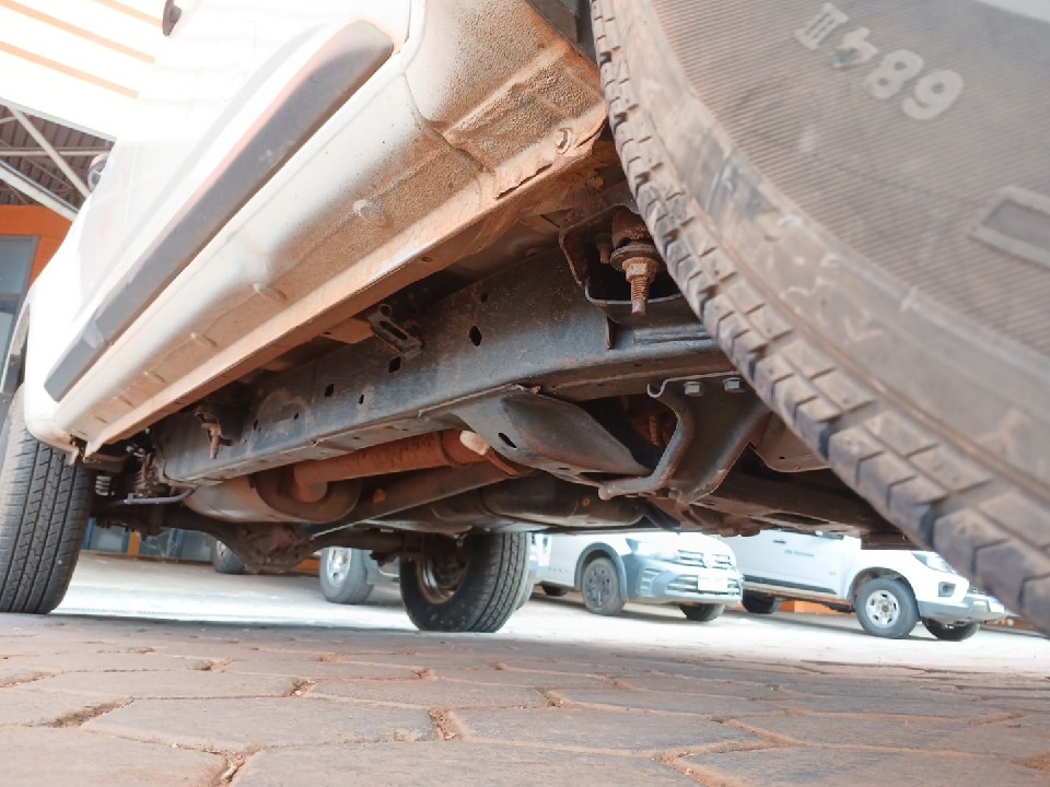 CHEVROLET S10 2.8 LS 4X4 CD 16V TURBO DIESEL 4P MANUAL