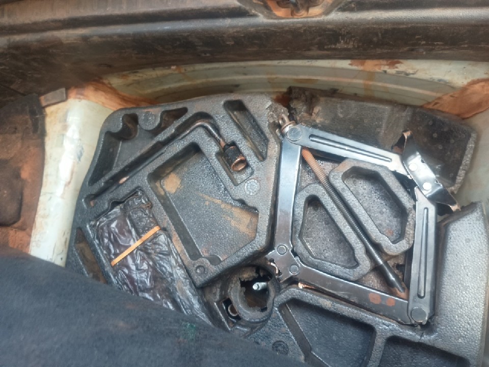 CHEVROLET SPIN 1.8 PREMIER 8V FLEX 4P AUTOMATICO