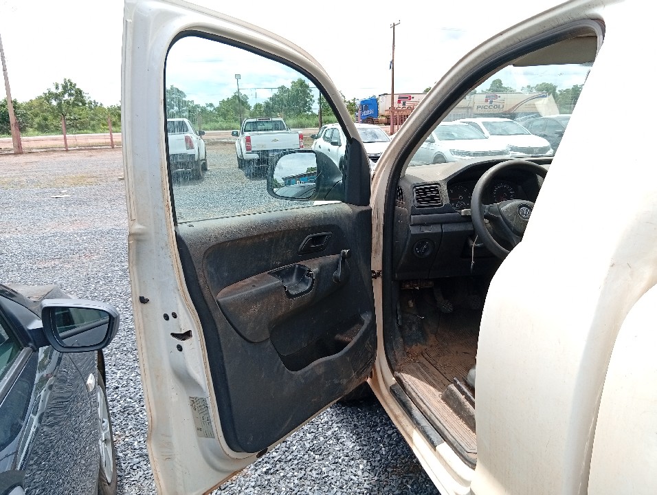 VOLKSWAGEN AMAROK 2.0 S 4X4 CS 16V TURBO INTERCOOLER DIESEL 2P MANUAL