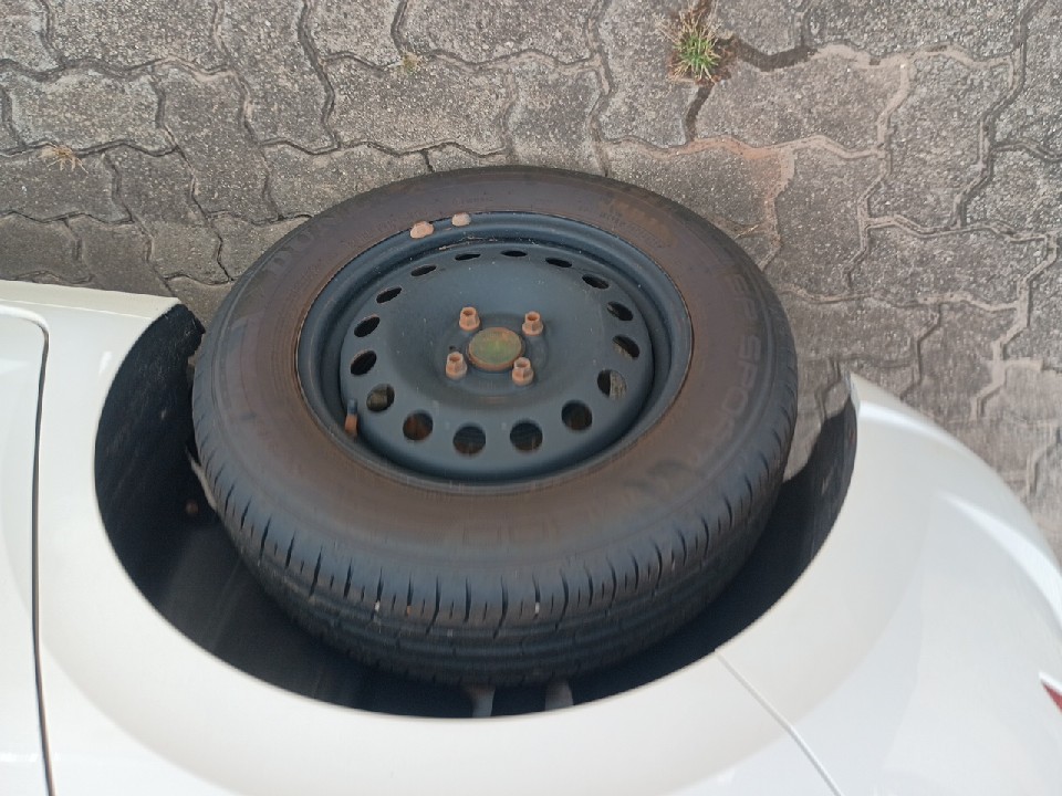 VOLKSWAGEN POLO 1.0 MPI TRACK MANUAL