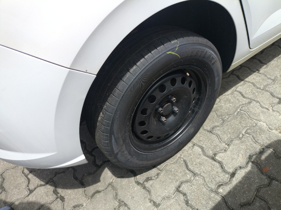 VOLKSWAGEN POLO 1.0 MPI TRACK MANUAL