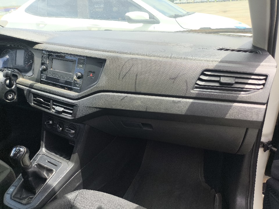 VOLKSWAGEN POLO 1.0 MPI TRACK MANUAL