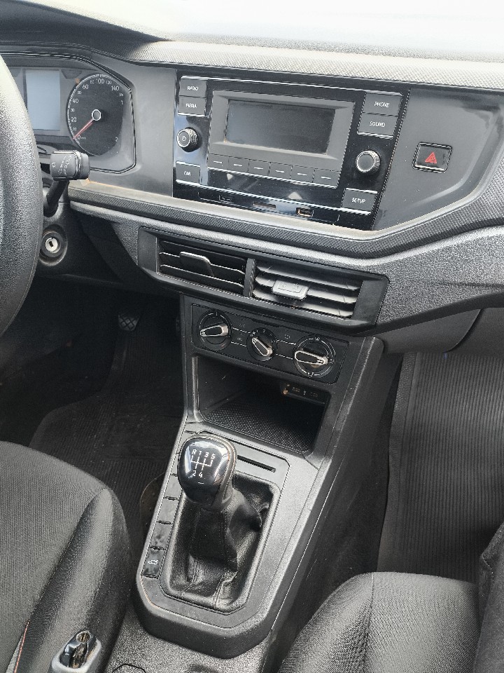 VOLKSWAGEN POLO 1.0 MPI TRACK MANUAL