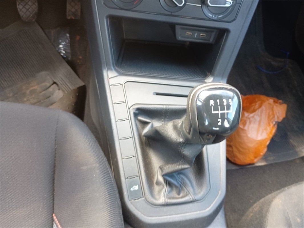 VOLKSWAGEN POLO 1.0 MPI TRACK MANUAL