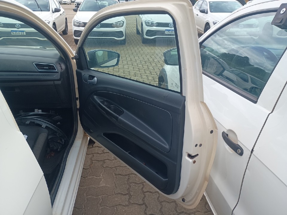 VOLKSWAGEN SAVEIRO 1.6 MSI ROBUST CS 16V FLEX 2P MANUAL