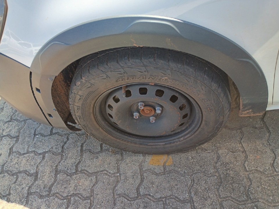 VOLKSWAGEN SAVEIRO 1.6 MSI ROBUST CS 16V FLEX 2P MANUAL