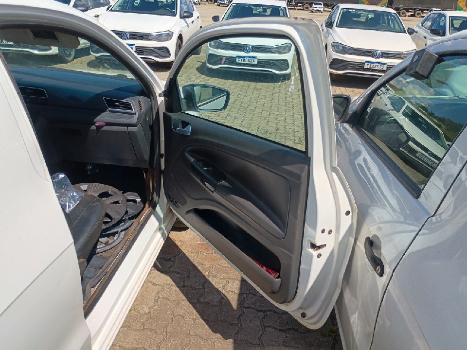 VOLKSWAGEN SAVEIRO 1.6 MSI ROBUST CS 16V FLEX 2P MANUAL