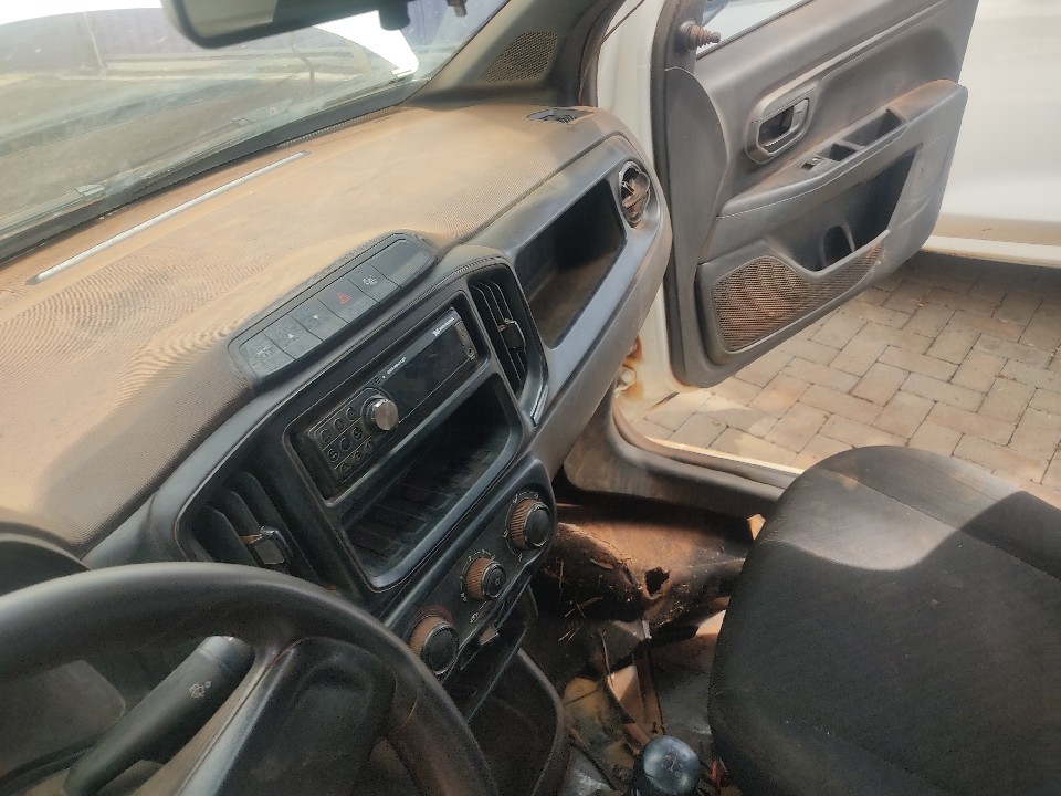 FIAT STRADA 1.4 FIRE FLEX ENDURANCE CS MANUAL