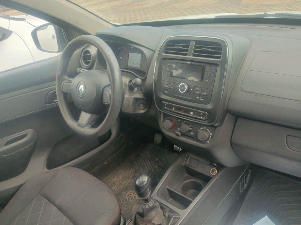 RENAULT KWID 1.0 12V SCE FLEX ZEN MANUAL