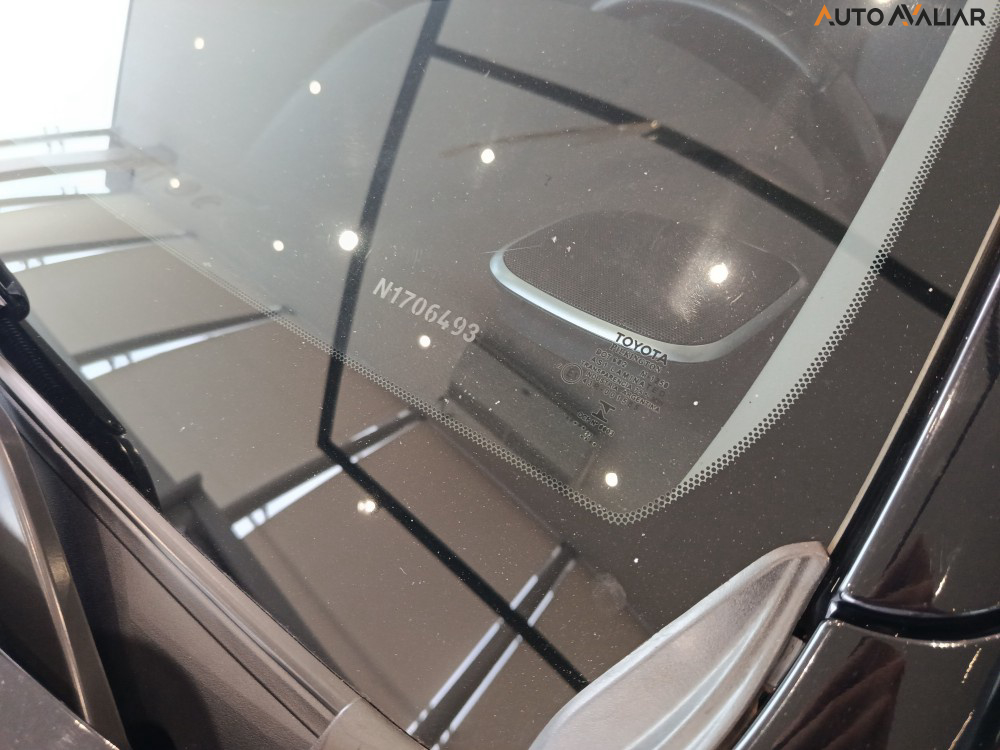 TOYOTA HILUX 2.8 D-4D TURBO DIESEL CD SRX 4X4 AUTOM&Aacute;TICO